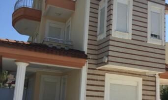 Geniş Aileleri İçin Antalyada Haftalık Kiralık Villa