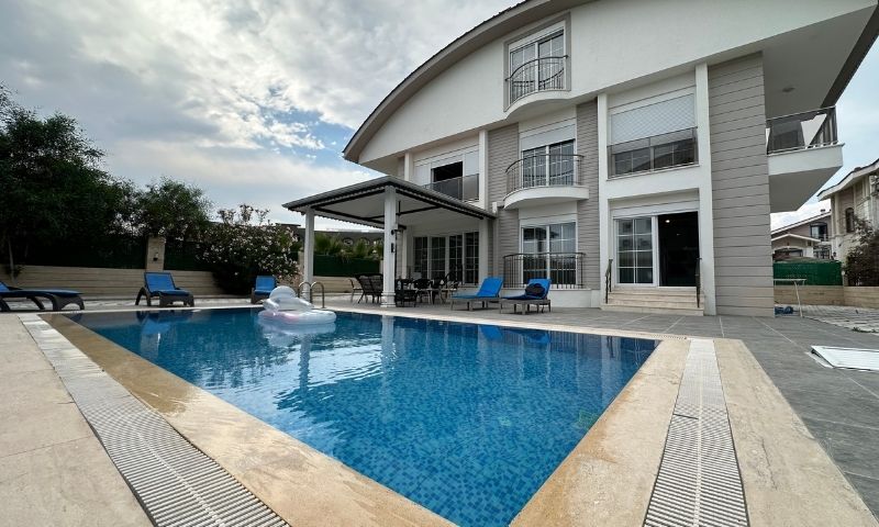 Antalya Villa Kiralama: Tatilin Keyfini Çıkarın